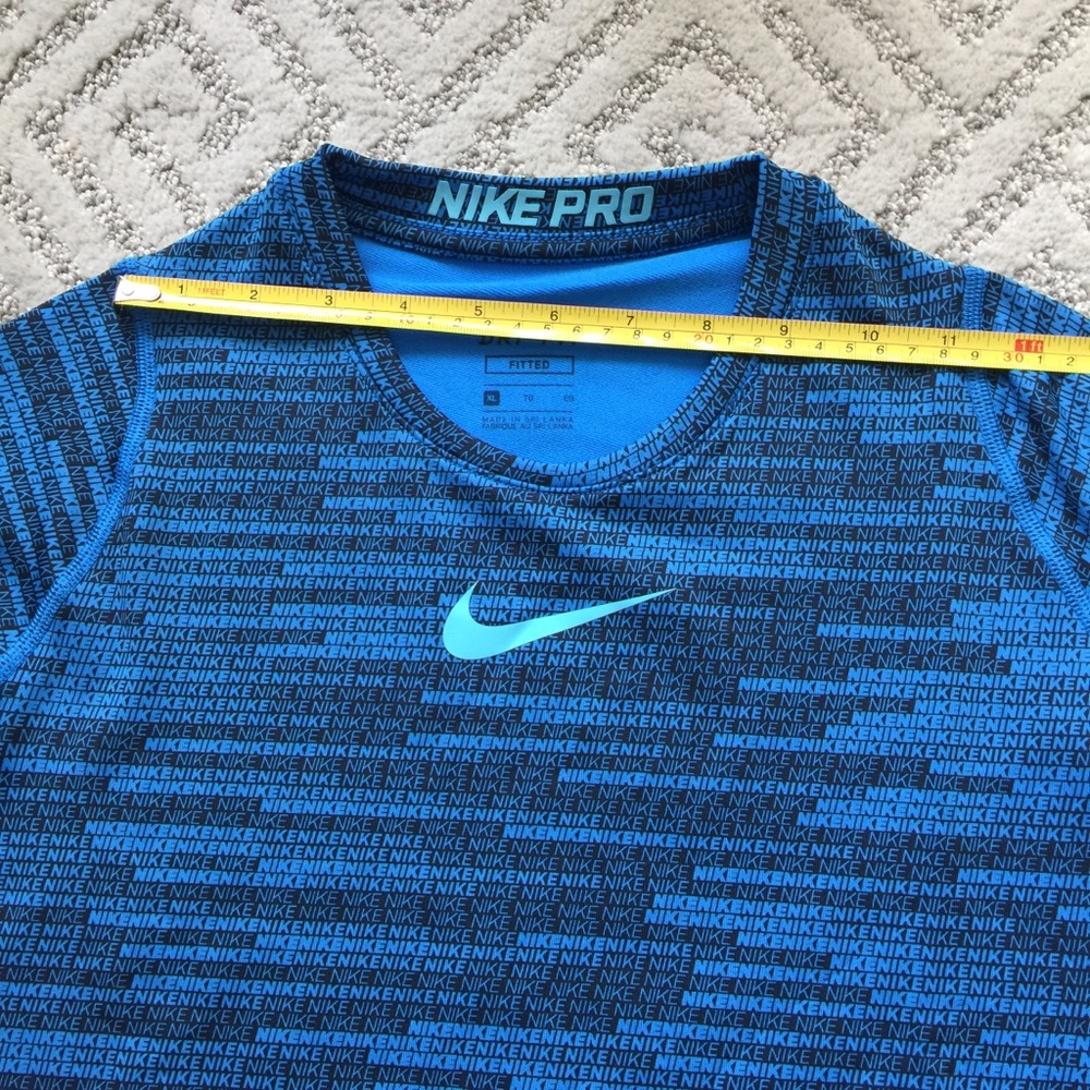 Nike Pro warm Boy’s long sleeves training Top - Picture 5 of 7